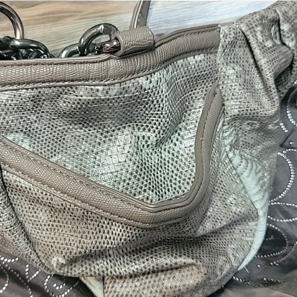 Simply Vera Light mint with grey purse. - Picture 11 of 11